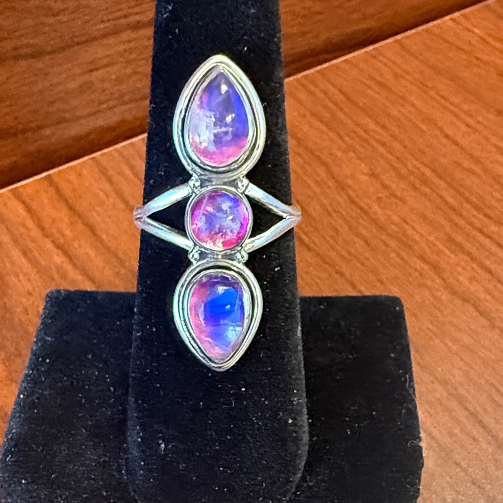 New 925 Sterling Silver and Pink Purple Opal Teardrop 3 Stone Ring Size 7
